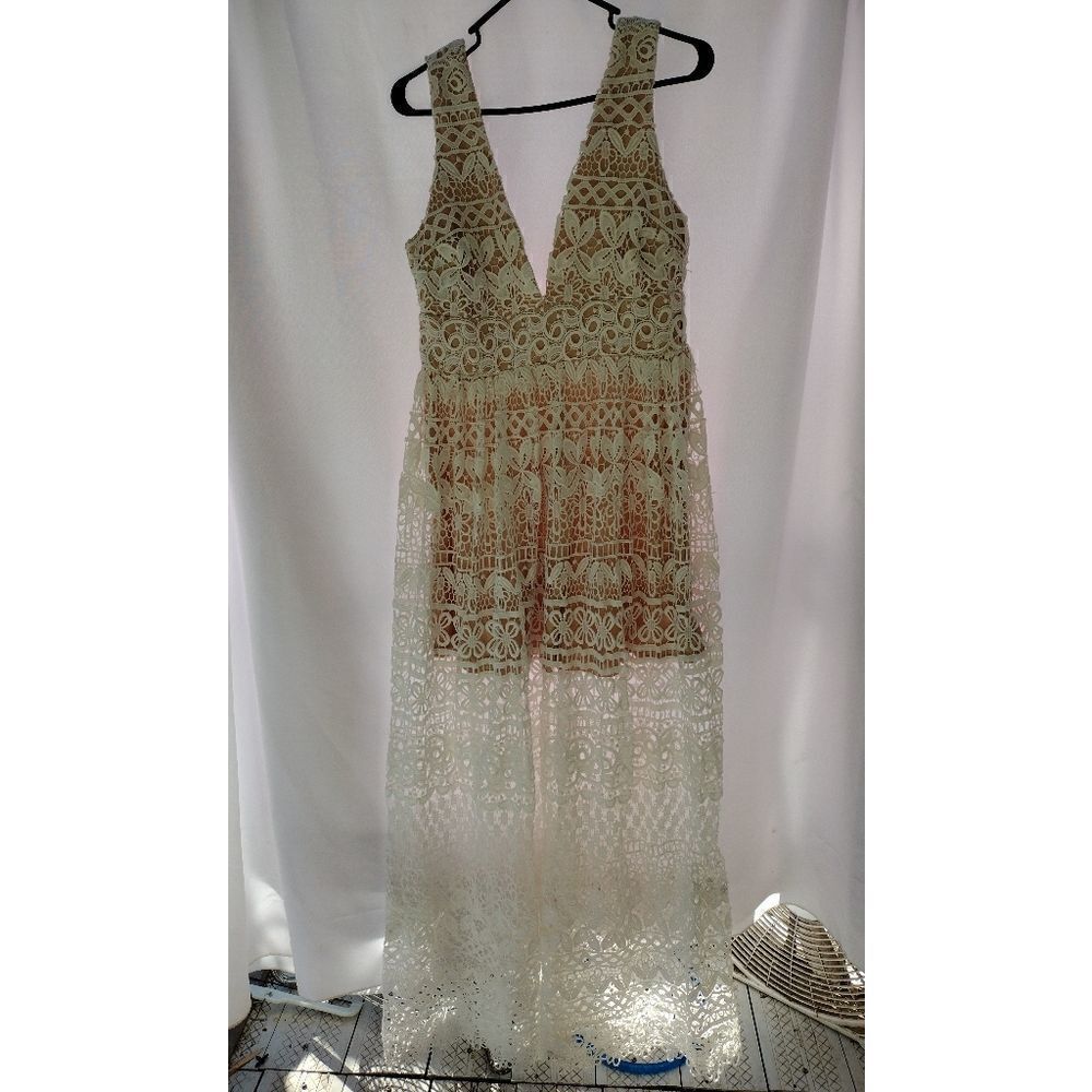 Lulus maxi dress  